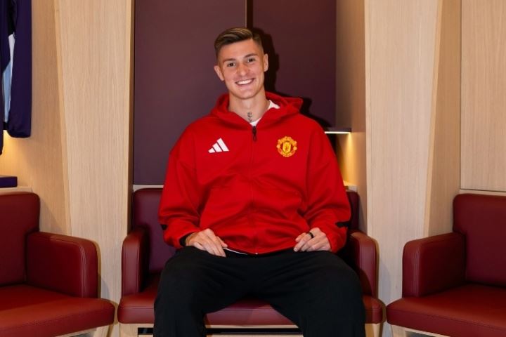 塞斯科：我的足球偶像是伊布 速度、射门力量、头球是我的标志