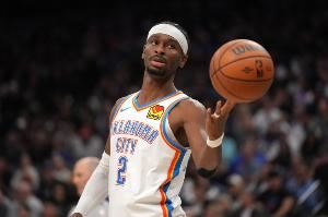 哈滕:SGA没有个人私心总是把球队放第一位 这是他是出色领袖原因