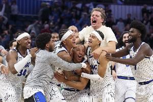 刺激!开拓者11-0反超&班凯罗连丢关键三罚 猪哥失误成就贝恩绝杀